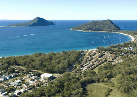Shoal Bay Beachclub Apartments - C Tourism