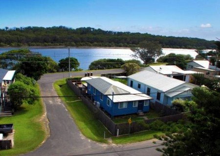 Blue River Shack - C Tourism 2