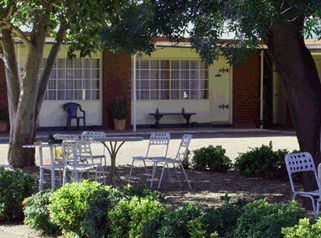 County Lodge Motel - C Tourism 3