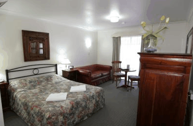 Ashby House Motor Inn - C Tourism 4