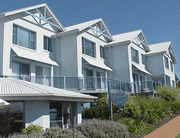 Breakers Apartments Mollymook - C Tourism 2