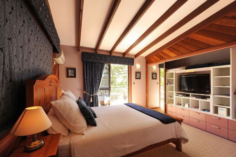 Rooftops Bed & Breakfast - C Tourism 3