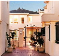 Apartments at Kew - C Tourism