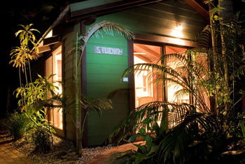 A Beach House At Byron - C Tourism 4