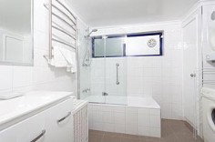 A Bay Breeze - C Tourism 5