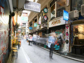 Melbourne By Foot - C Tourism 0