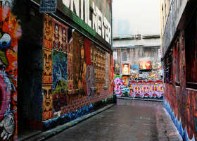 Melbourne By Foot - C Tourism 4