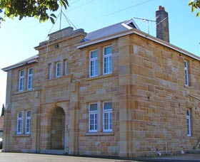 Memorial Hall - C Tourism 0