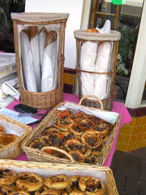 Kalamunda Farmers Market - C Tourism 0