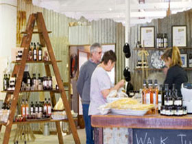 Woodside Cheese Wrights - C Tourism 0