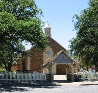 St George Church and Cemetery Tours - C Tourism
