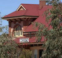 Moonta Tourist Office - C Tourism