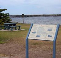 Port Broughton Historic Walking Trail - C Tourism