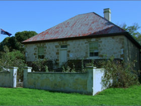 Hope Cottage Museum - C Tourism 0