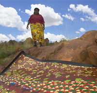Julalikari Arts - C Tourism
