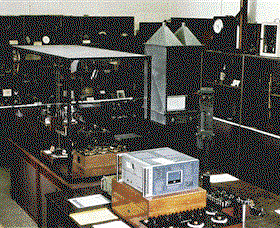 UQ Physics Museum - C Tourism 0