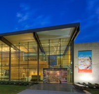 UQ University Art Museum - C Tourism