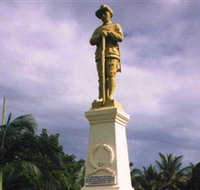 Port Douglas War Memorial - C Tourism