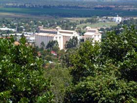 Apex Park And Lookout - C Tourism 0