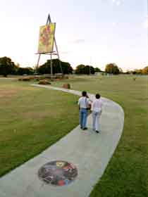 Emerald Centenary Of Federation Mosaic Pathway - C Tourism 0