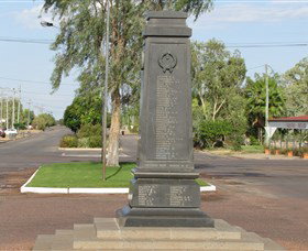 Winton War Memorial - C Tourism 0