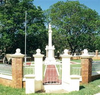Boonah War Memorial and Memorial Park - C Tourism