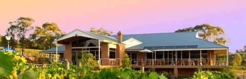 Wild Cattle Creek Estate Winery Restaurant - C Tourism 5