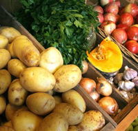 Lancefield and District Farmers Market - C Tourism