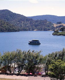 Eildon VIC C Tourism