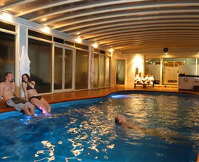 Logans Beach Spa And Fitness - C Tourism 0