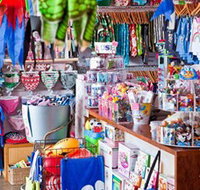 Precious Creatures - C Tourism