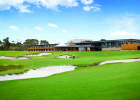 Peninsula Kingswood Country Golf Club - C Tourism 0