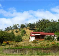 St Imre Vineyard - C Tourism