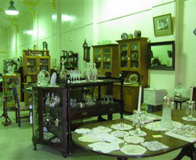 Frogmore NSW C Tourism