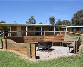 Inland Waters Holiday Parks Grabine Lakeside - C Tourism 1
