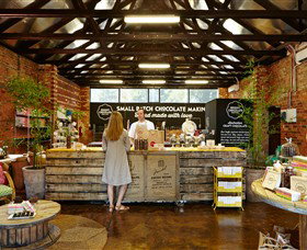 Bright Chocolate - C Tourism 1