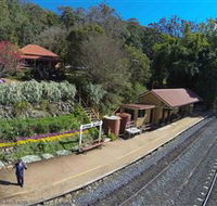 Spring Bluff Railway Station - C Tourism