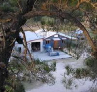 Pyramids Road Wines - C Tourism
