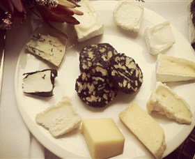 McIntosh & Bowman Cheesemongers - C Tourism 7