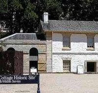 Cadmans Cottage - C Tourism
