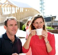 Hunter Street Outlets - C Tourism