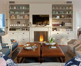 East Coast Lounge - C Tourism 1