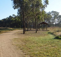 Rouse Hill Estate walk - C Tourism