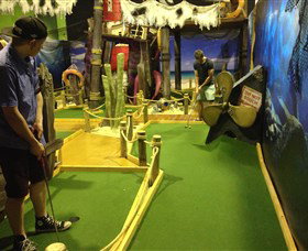 Mega Mini Golf - C Tourism 6