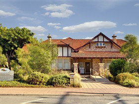 Holdfast Bay History Centre - C Tourism 0