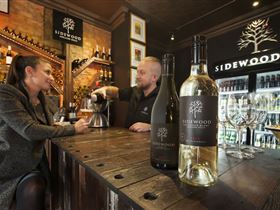 Maximilian's Restaurant And Sidewood Estate Cellar Door - C Tourism 3