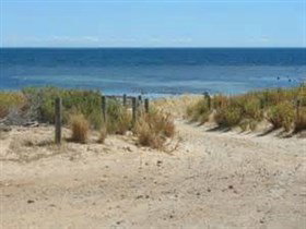 Normanville Beach - C Tourism 0