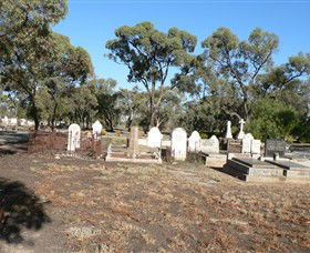 Wentworth Cemetery - C Tourism 1