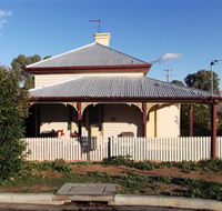 Former Customs Officers Residence - C Tourism