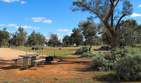 Vigars Well Picnic Area - C Tourism 0